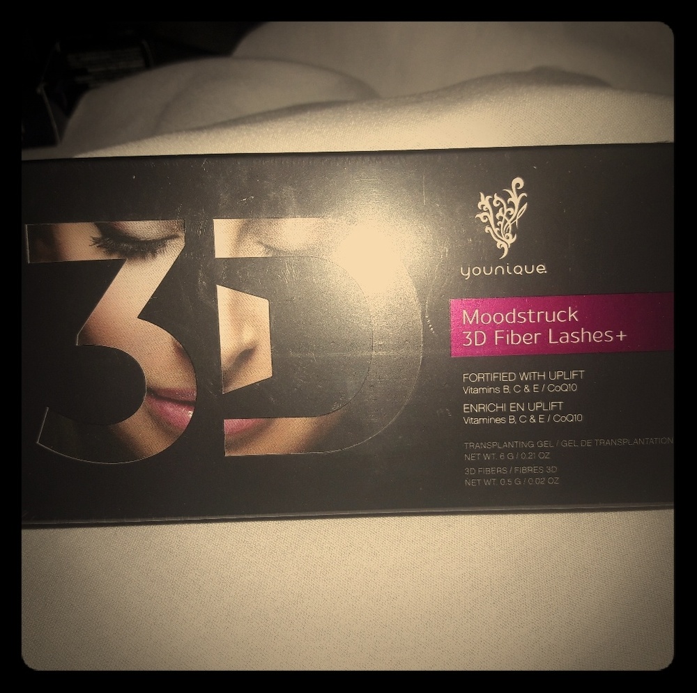 Younique Fiber Lash Mascara